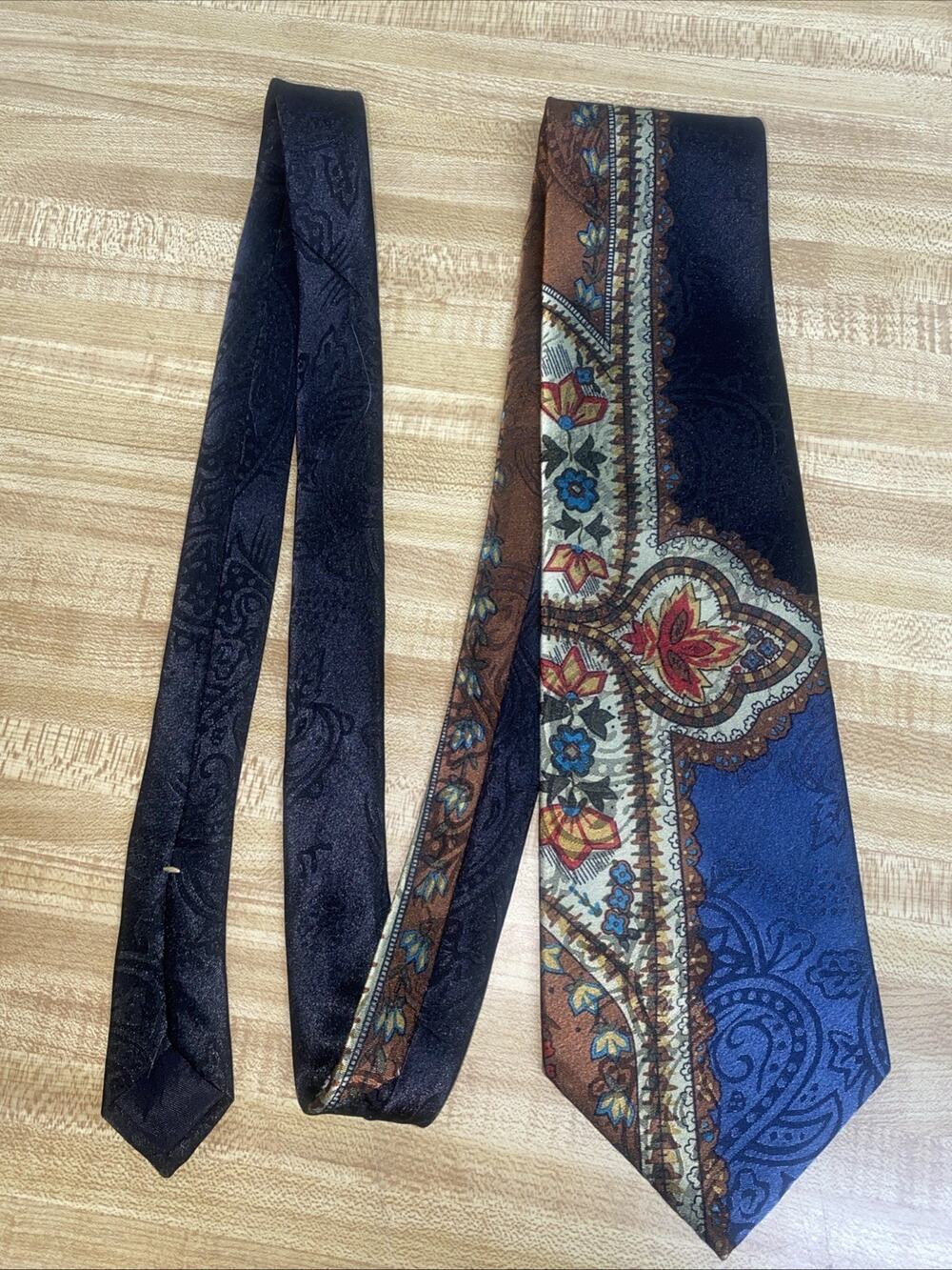 Reed St James Jacquard Satin Necktie Men’s Tie Black Blue Autumn Colors 58”x 4”